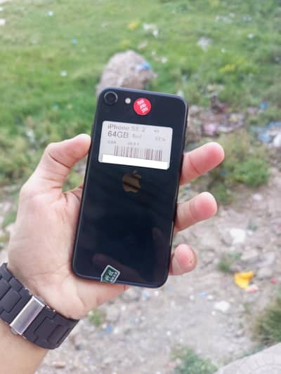 Apple iPhone SE
