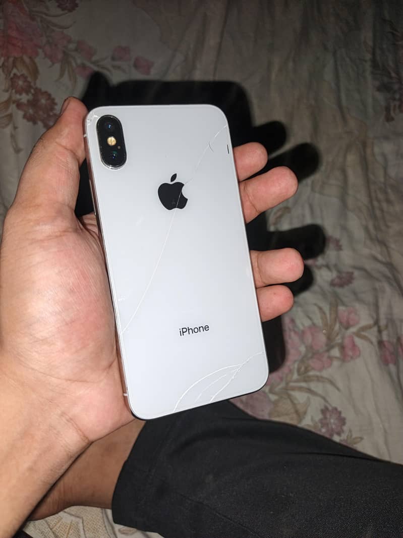 Apple iPhone X 3