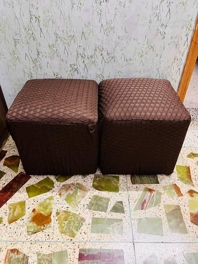 2 puffies for sell