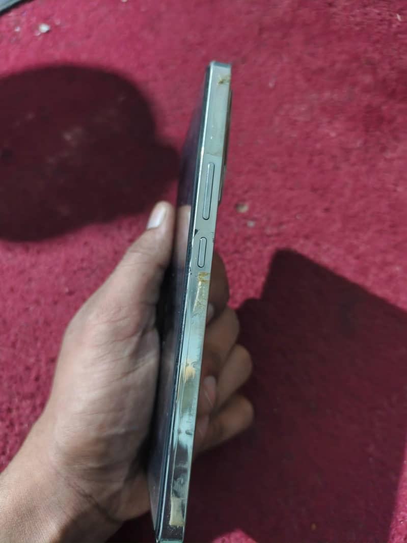 Infinix Note 40 7