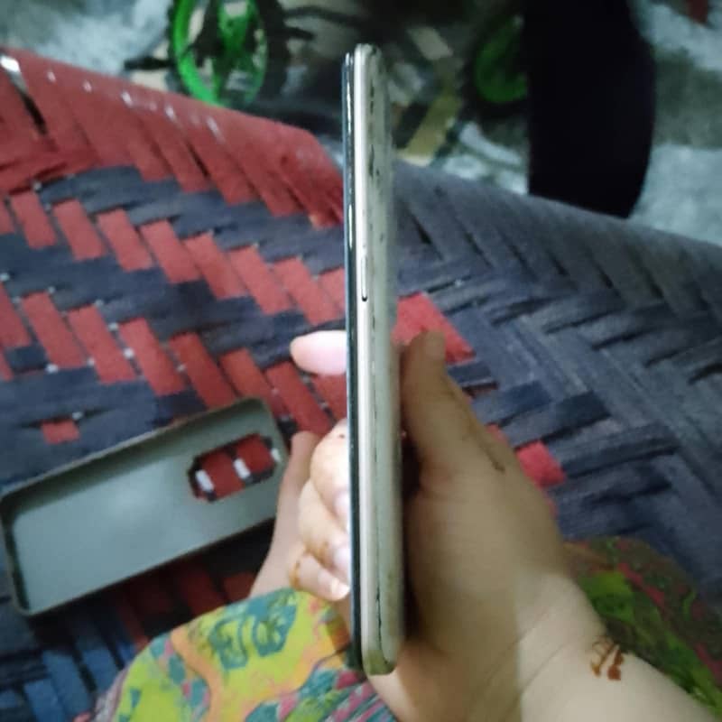 OPPO A5 1