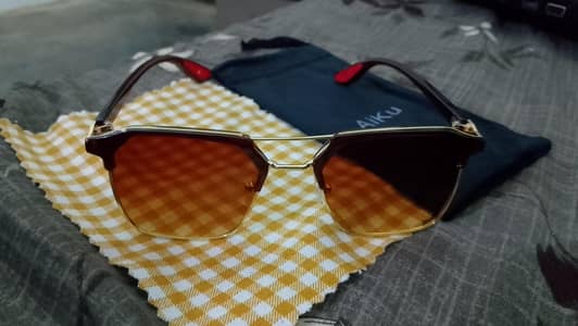 sun glasses