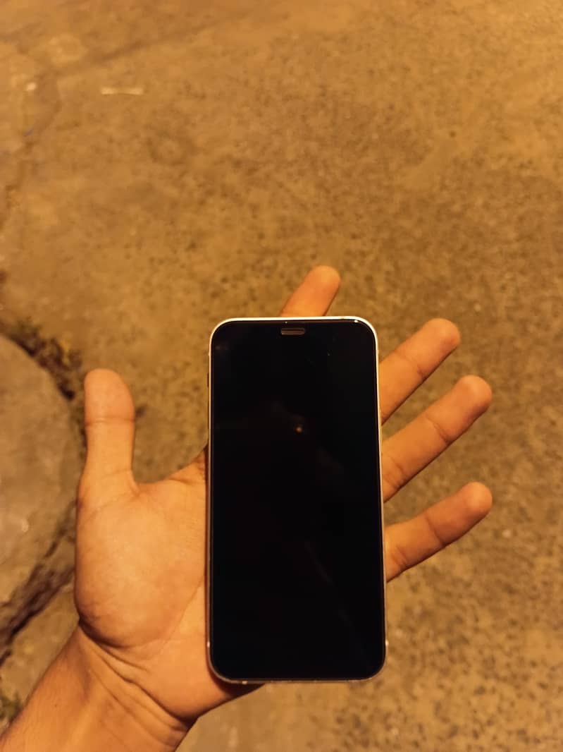 Apple iPhone 12 mini 2