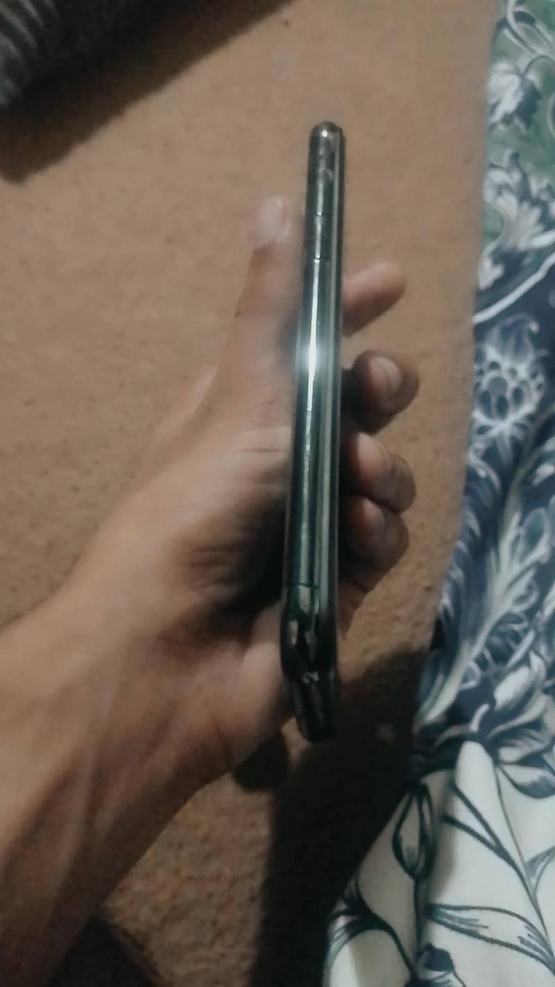 Apple iPhone X 2