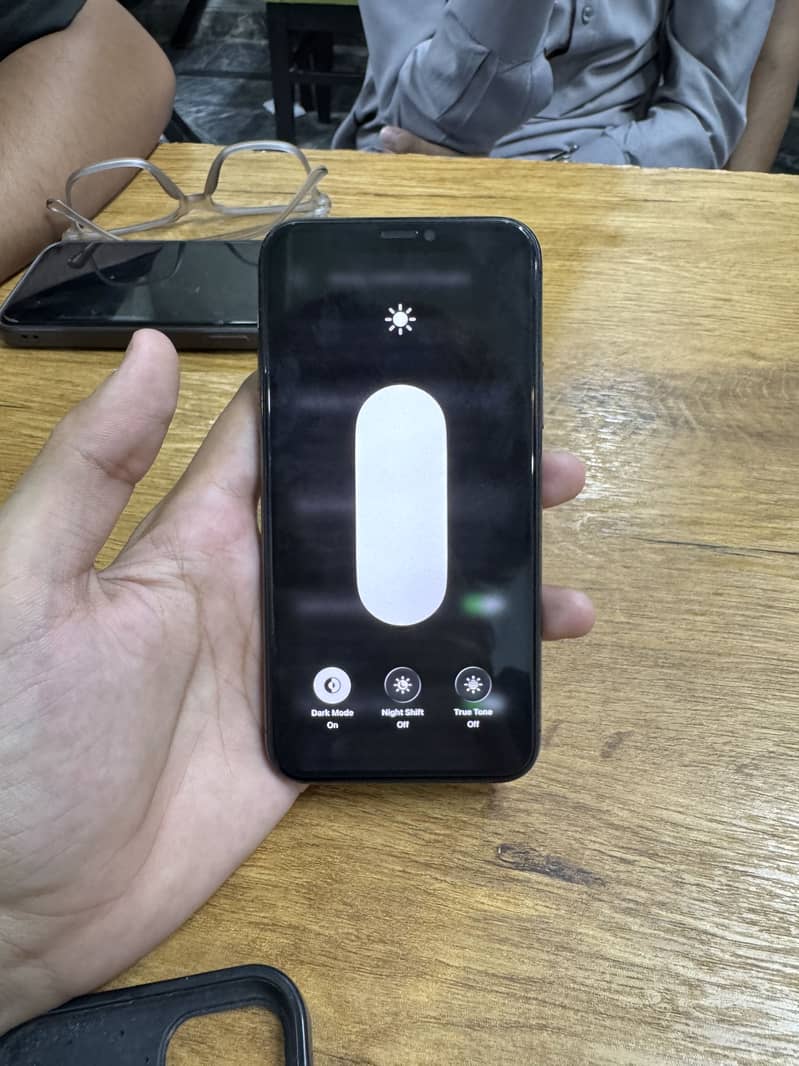 Apple iPhone 11 Pro 1