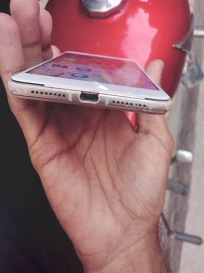 OPPO A37