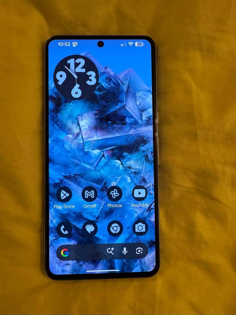 Google Pixel 8 Pro 0