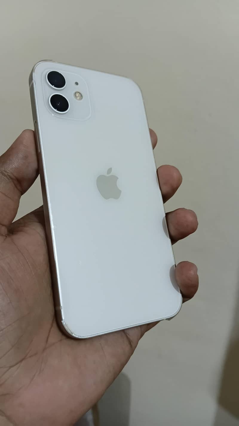Apple iPhone 12 0