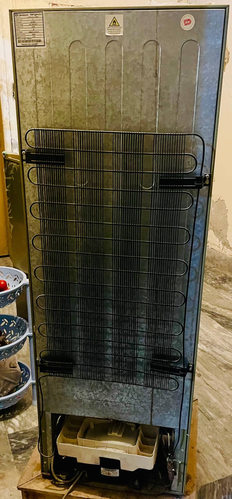 dawlance medium fridge 1