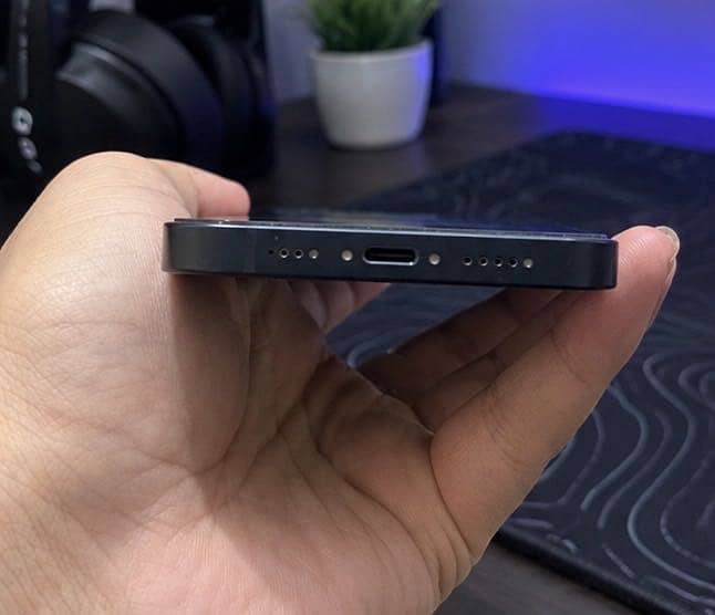 Apple iPhone 13 3