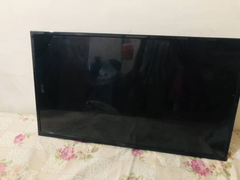 Lcd tv 3