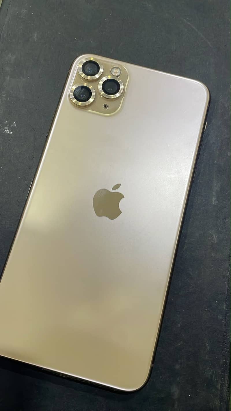 Apple iPhone 11 Pro Max 2