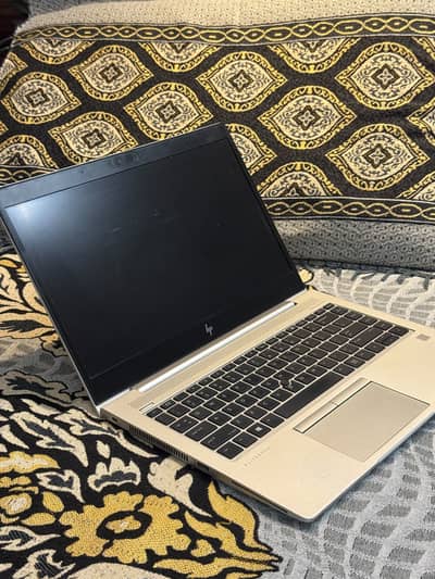HP core i 5, 8th generation