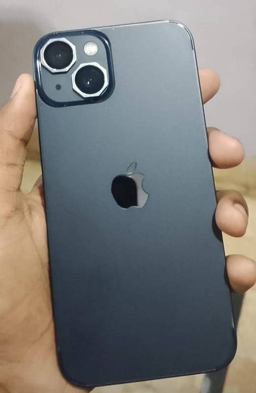 Apple iPhone 13 0