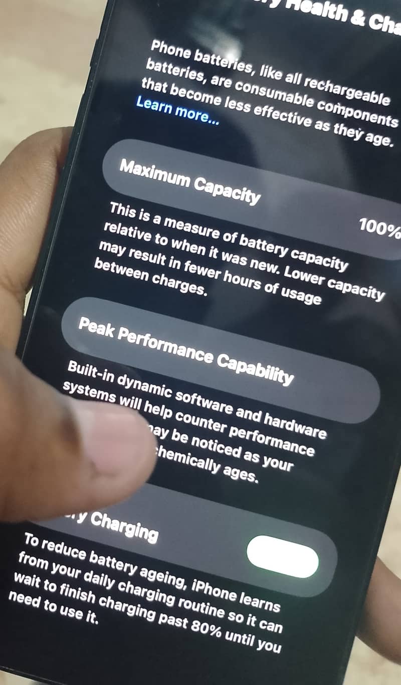 Apple iPhone 13 1