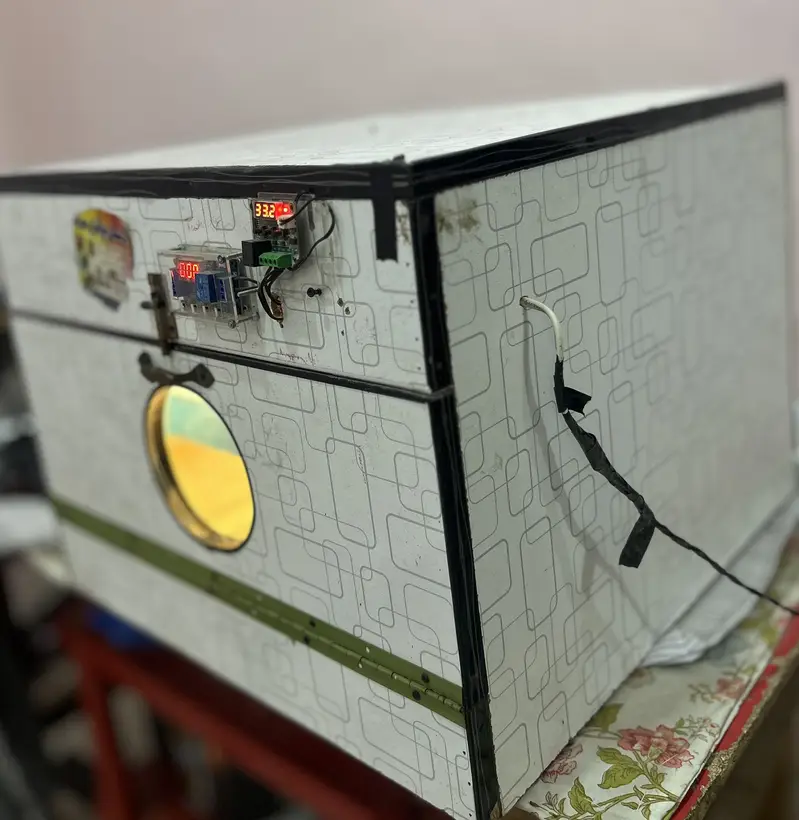 Incubator 100 eggs automatic — photo 3