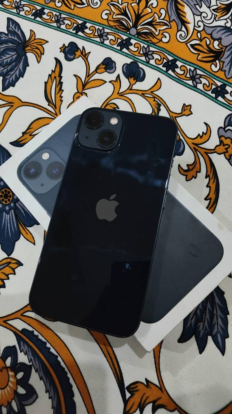Apple iPhone 13 3