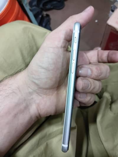 iphone se 2 pta
