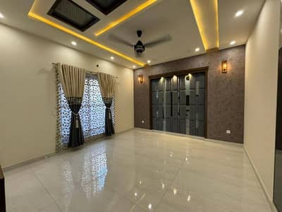 10 Marla Brand Upper Portion For Rant Lower Portion Lock Sector E Bahria Town Lahore