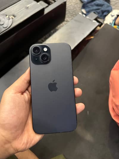 Apple iPhone 15
