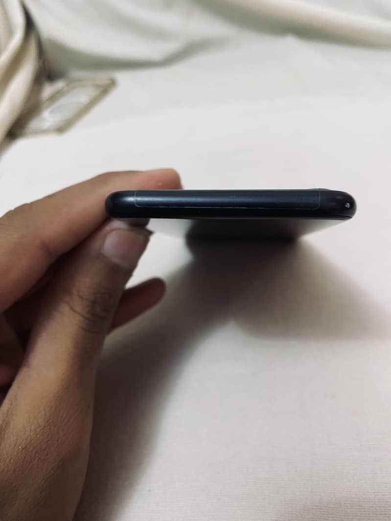 Apple iPhone SE 5