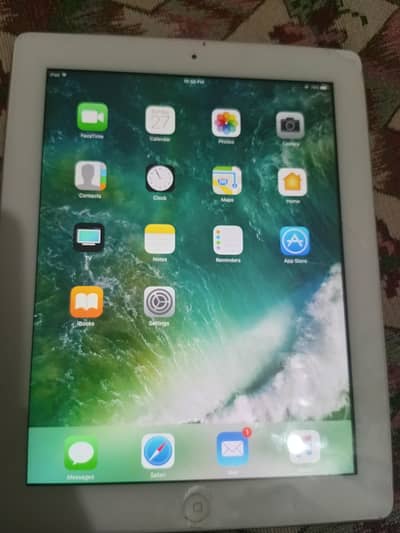 iPad generation 4 condition 10 by 10