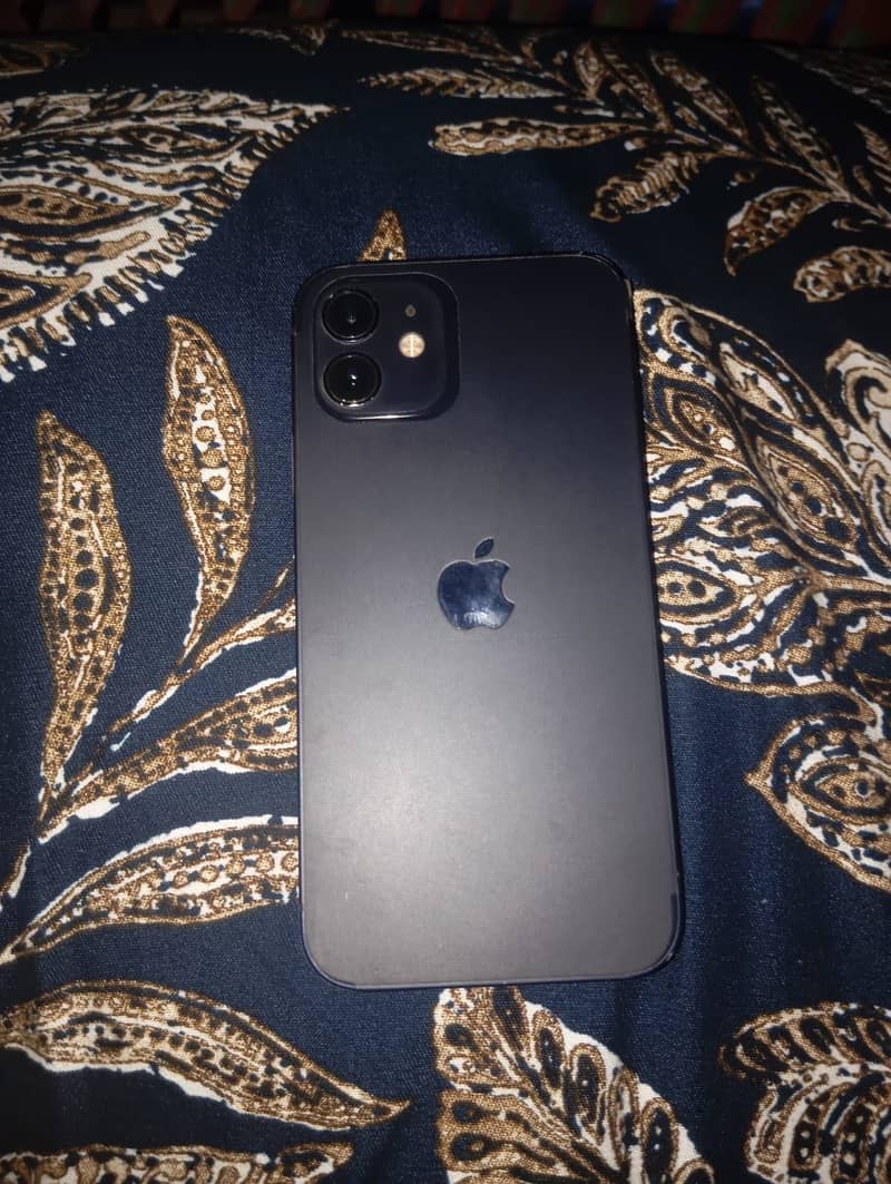 Apple iPhone 12 0