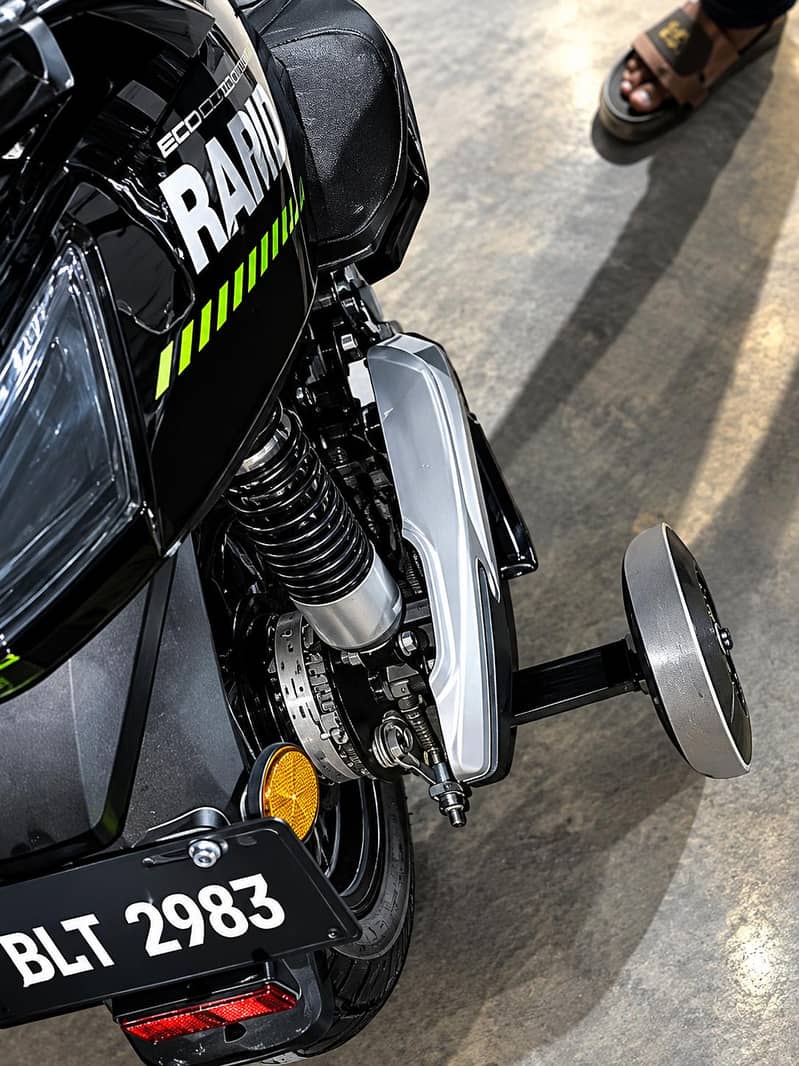 scooty side support wheels maker 4