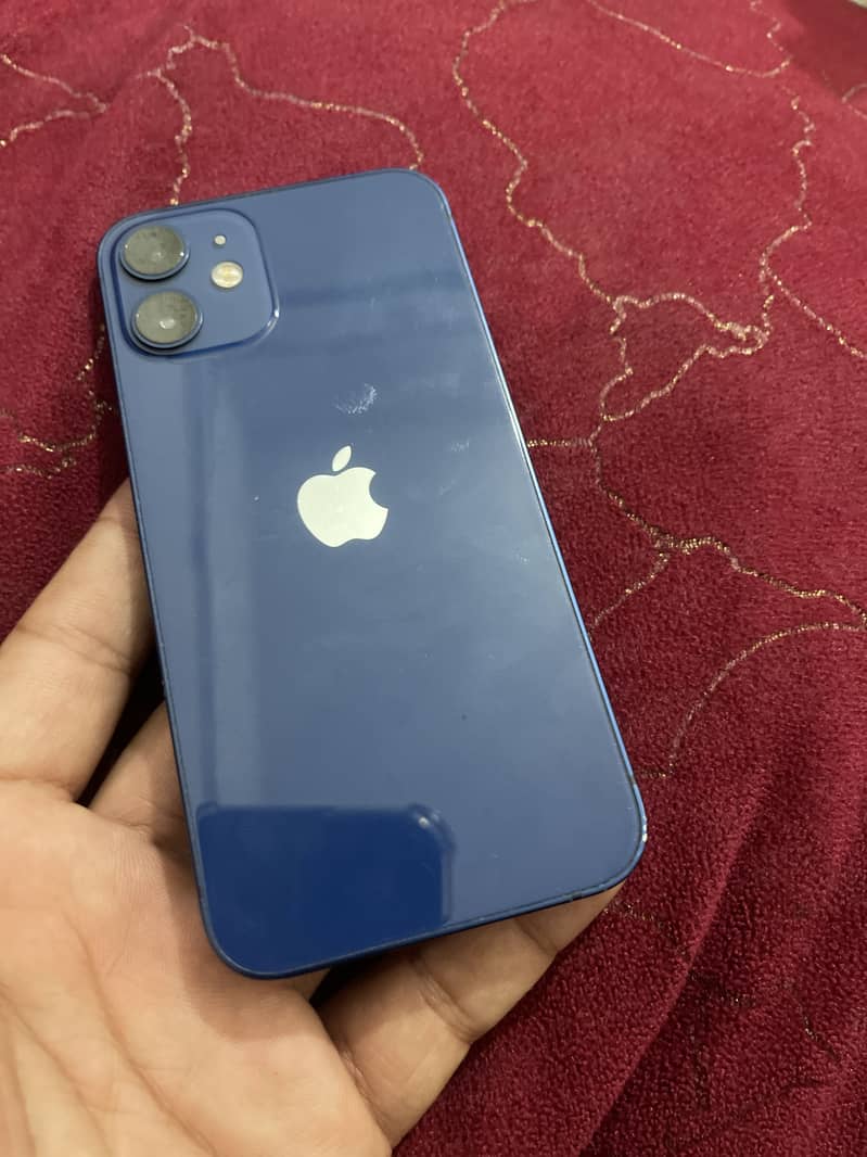 Apple iPhone 12 mini 3