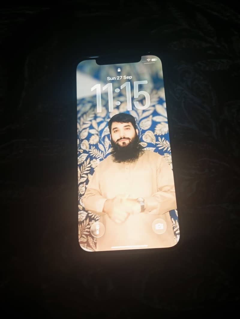 Apple iPhone 12 3