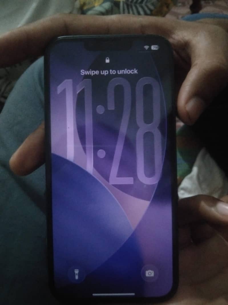 Apple iPhone 13 1