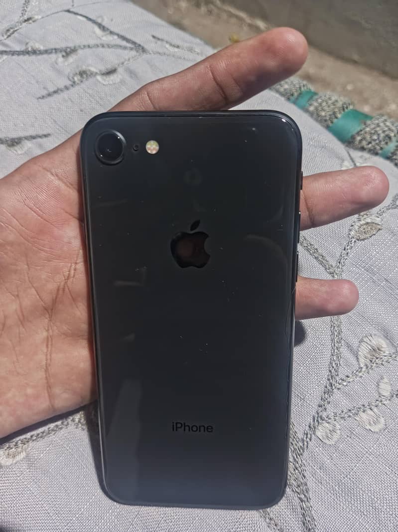 Apple iPhone 8 0