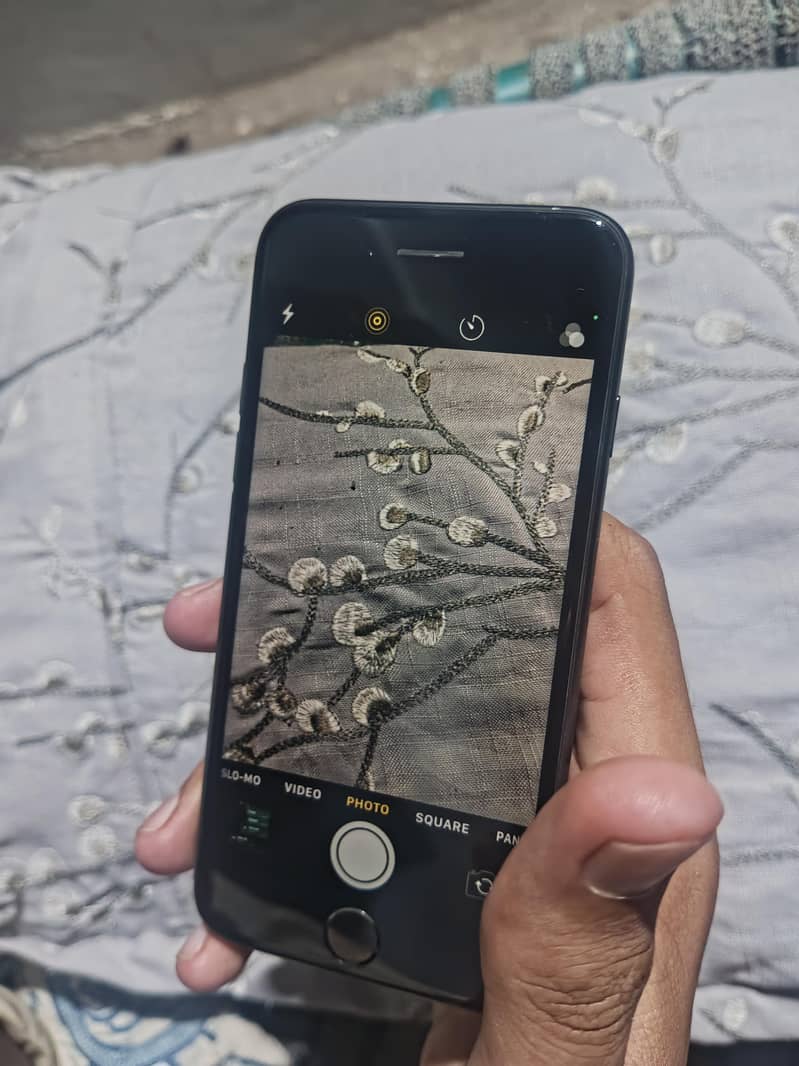 Apple iPhone 8 8