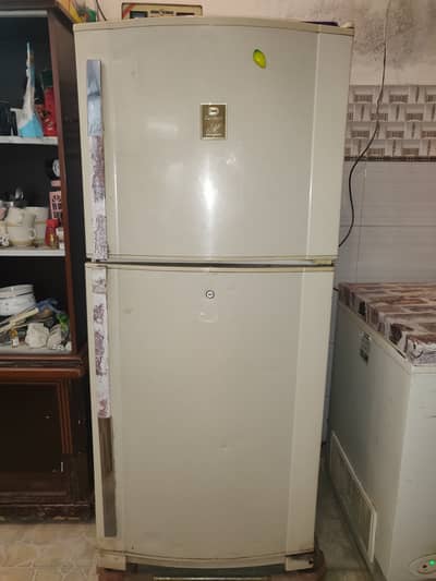 Dawlance Vertical Fridge – Good Condition | Excellent Cooling