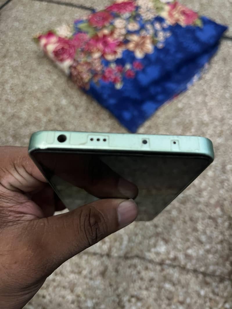 Xiaomi Redmi Note 13 2