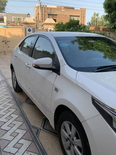 Toyota Corolla Altis 1.8 2016