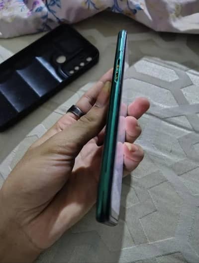 Realme 5i