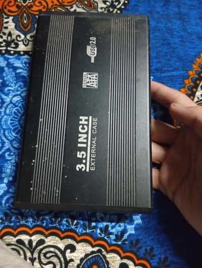 3.5 hard drive enclosure / external HDD case