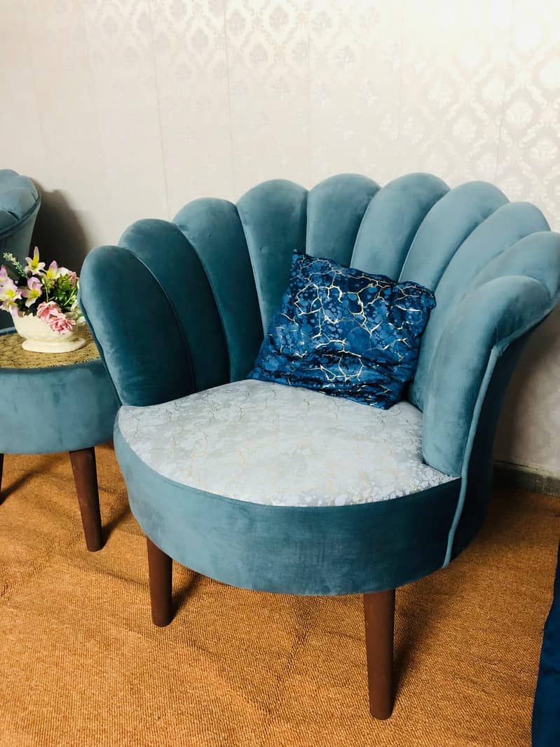 sofa with coffee table 0