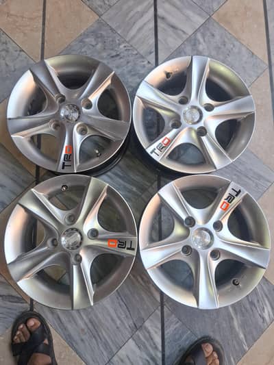 alloy rims 13 inches