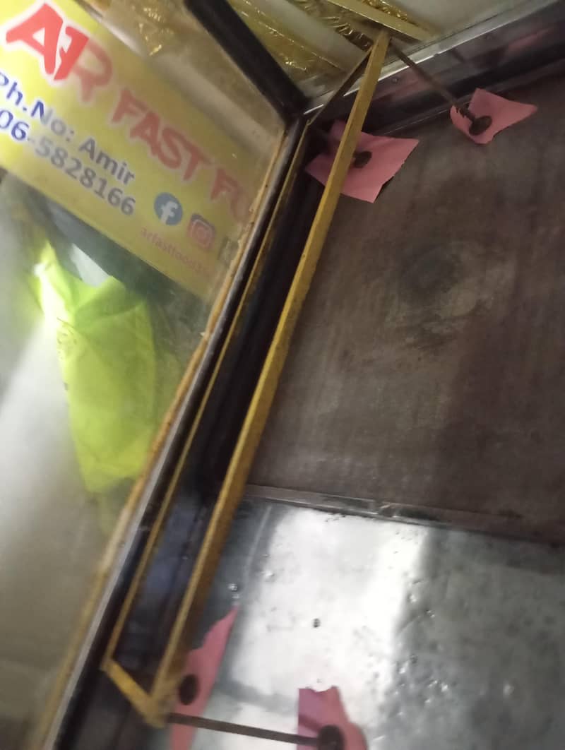 bargar counter 1