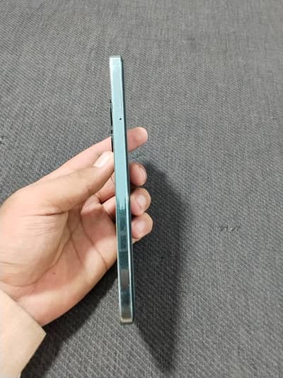 Tecno CAMON 20