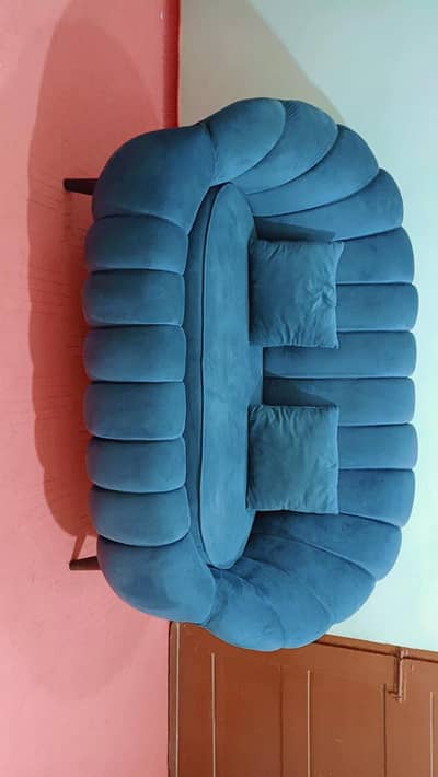 7 seater sofa set just like new . . Sirf 2 month use hua hai