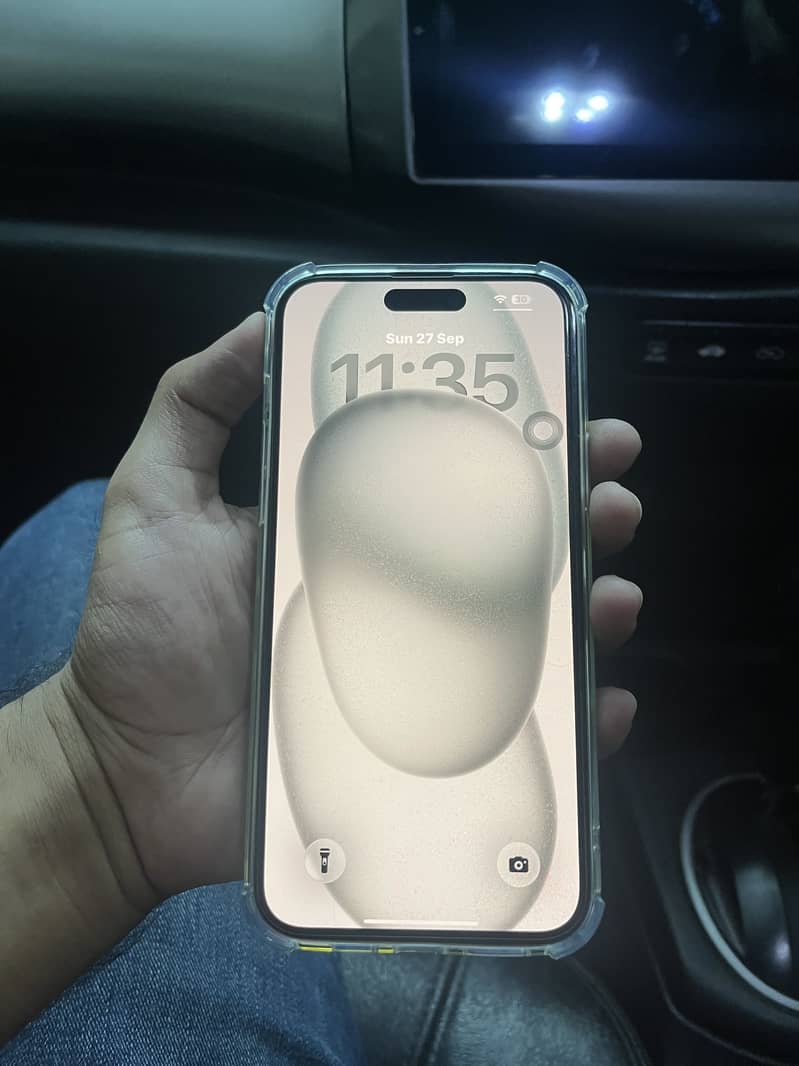 Apple iPhone 15 plus 2