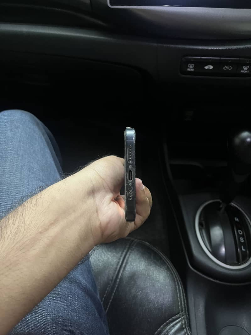 Apple iPhone 15 plus 5