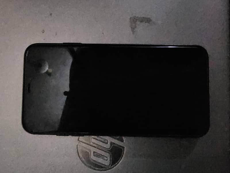 Apple iPhone XS Max 0