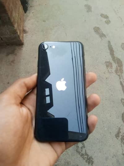 Apple iPhone SE (2020)