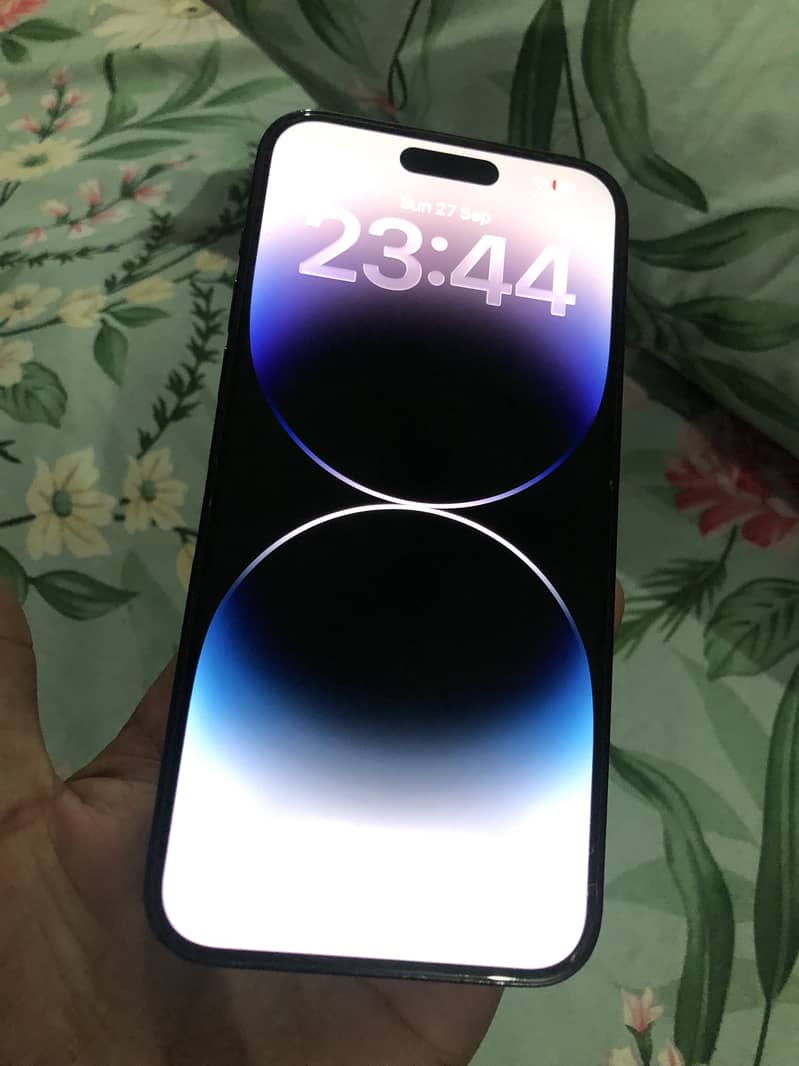 Apple iPhone 14 Pro Max 2