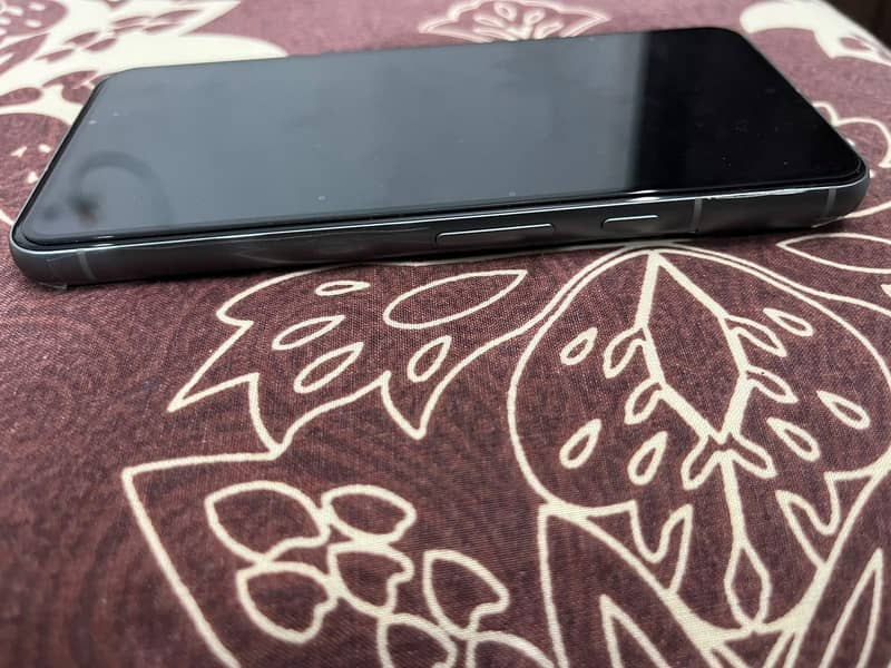 Google Pixel 8 2