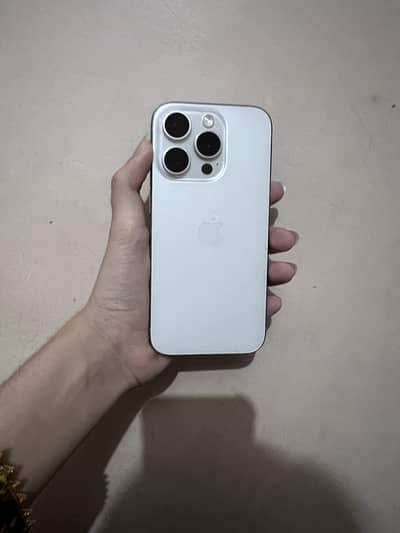 Apple iPhone 15 Pro